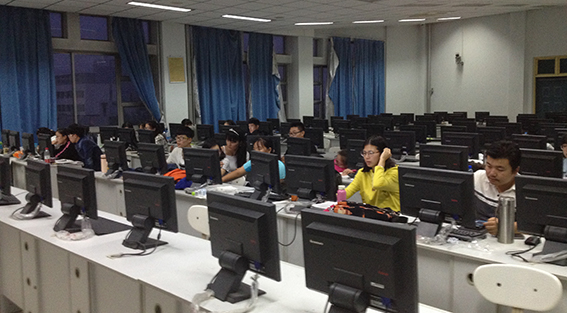 f数学建模竞赛现场.jpg